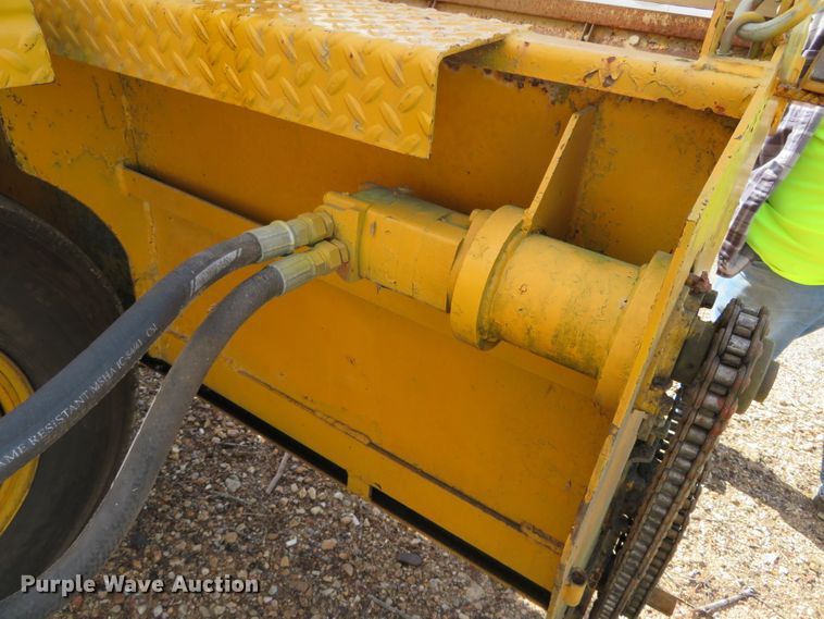 image for item DN7796 SPK-H  chip spreader