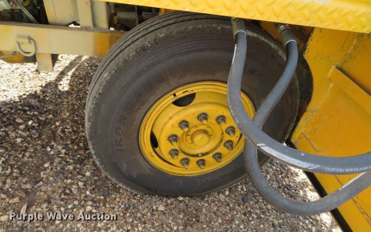 image for item DN7796 SPK-H  chip spreader