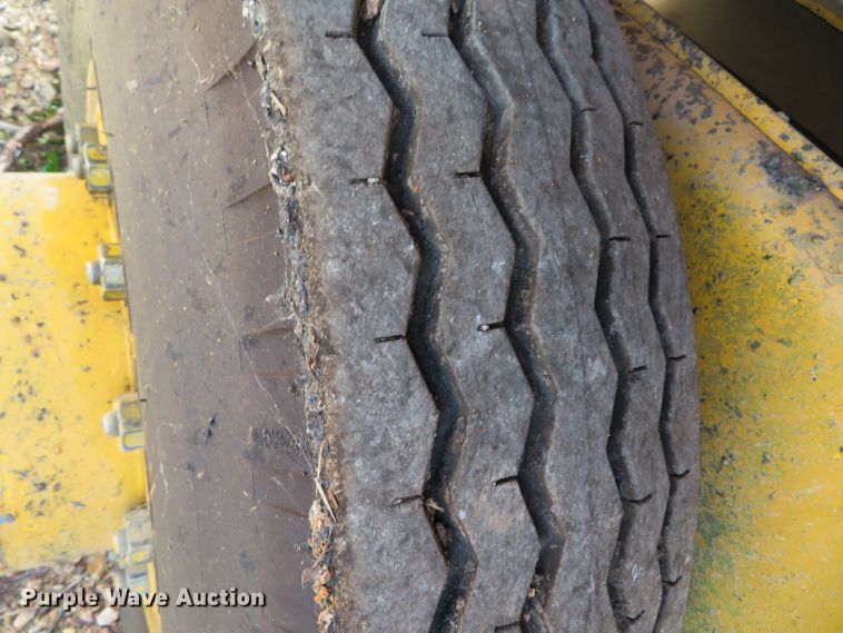 image for item DN7796 SPK-H  chip spreader