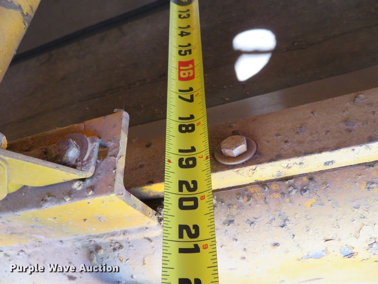 image for item DN7796 SPK-H  chip spreader