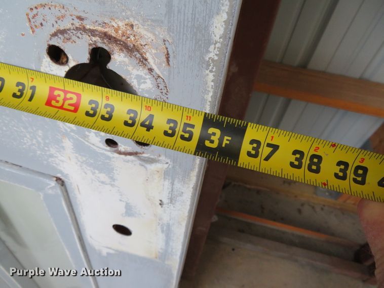 image for item DN7807 Approximately 14 doors