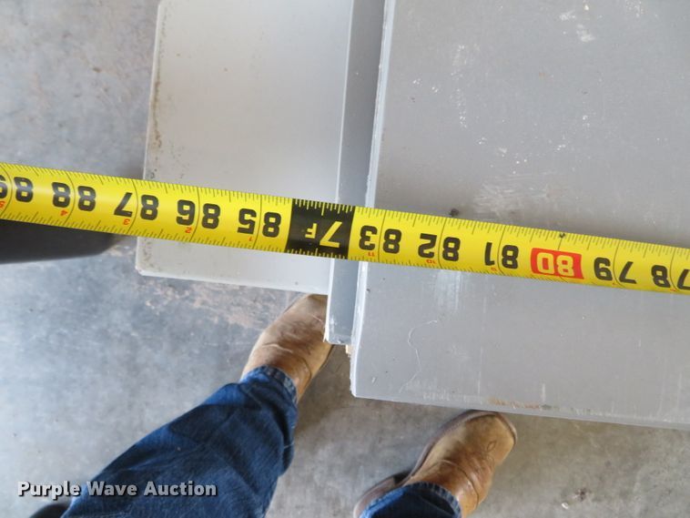 image for item DN7807 Approximately 14 doors