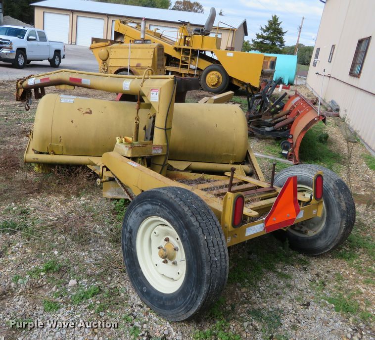 image for item DN7814 M-B Tough Brush  broom