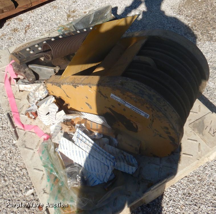 image for item DY9723 P&H crane block