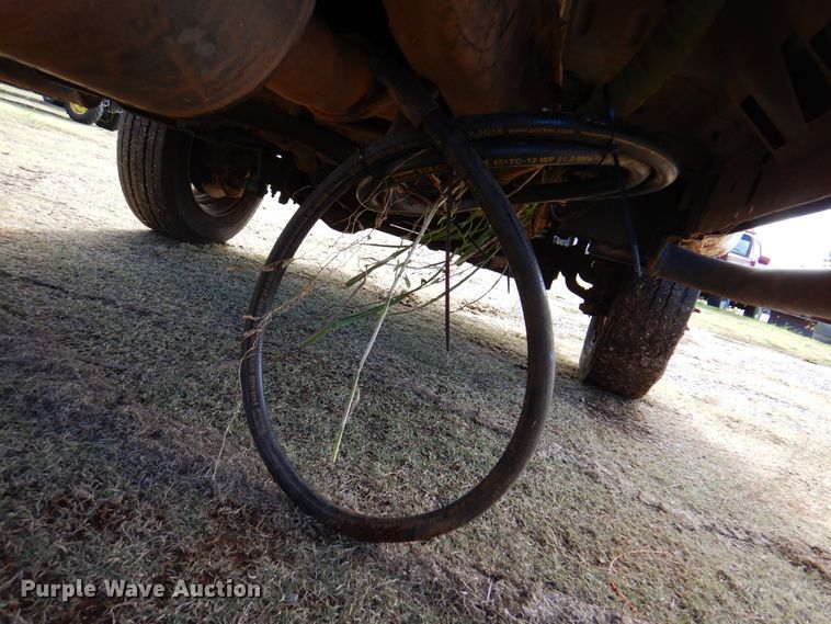 image for item EX9674 2003 Ford F450 Super Duty  truck cab and chassis