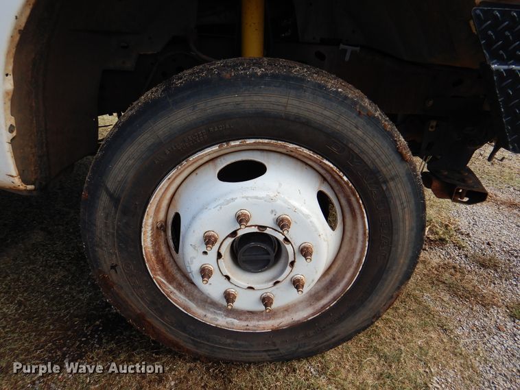 image for item EX9674 2003 Ford F450 Super Duty  truck cab and chassis