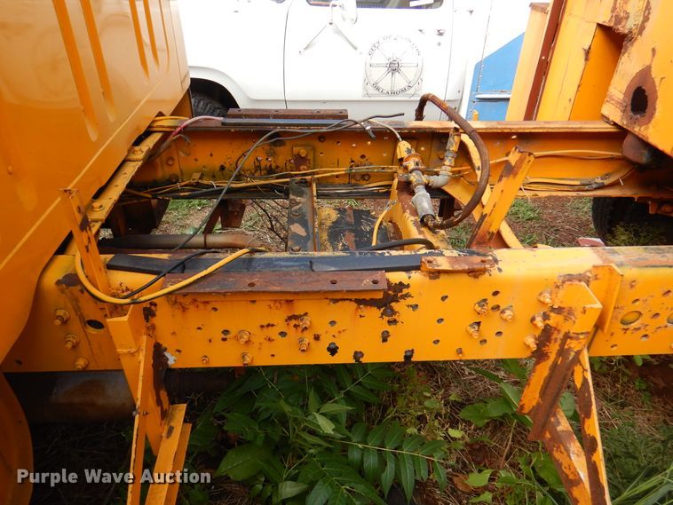 image for item EX9675 1980 International 1824  pumper fire truck