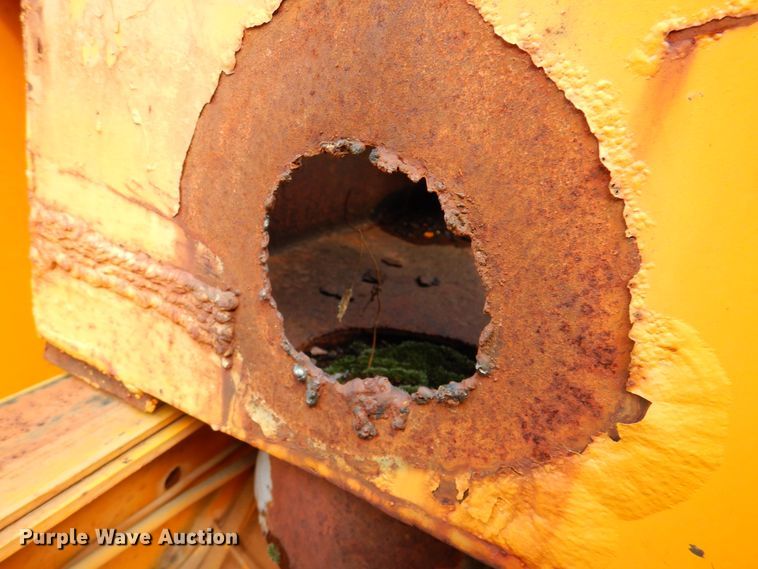 image for item EX9675 1980 International 1824  pumper fire truck