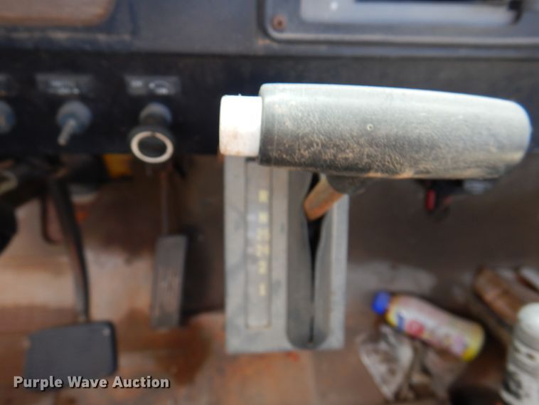 image for item EX9675 1980 International 1824  pumper fire truck