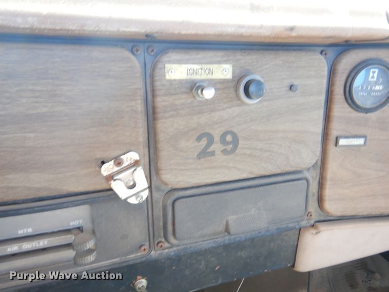 image for item EX9675 1980 International 1824  pumper fire truck