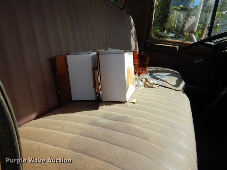 image for item EX9675 1980 International 1824  pumper fire truck