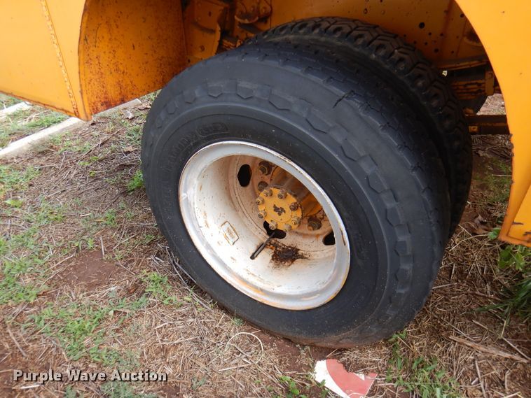 image for item EX9675 1980 International 1824  pumper fire truck