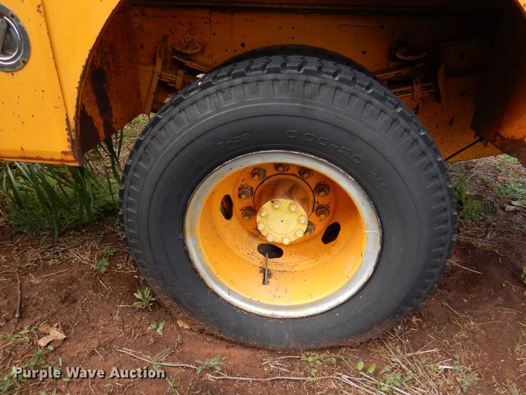 image for item EX9675 1980 International 1824  pumper fire truck