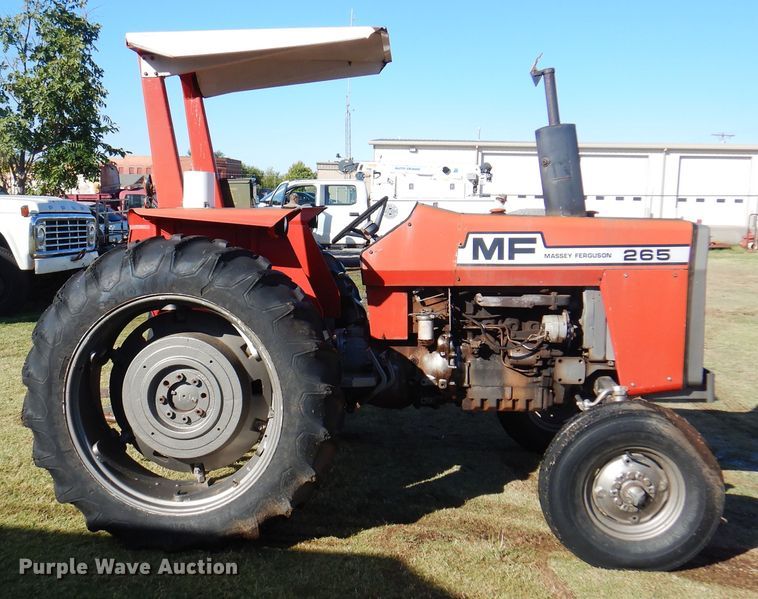 image for item EX9676 1975 Massey Ferguson 265  tractor