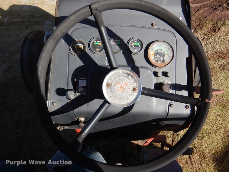 image for item EX9676 1975 Massey Ferguson 265  tractor
