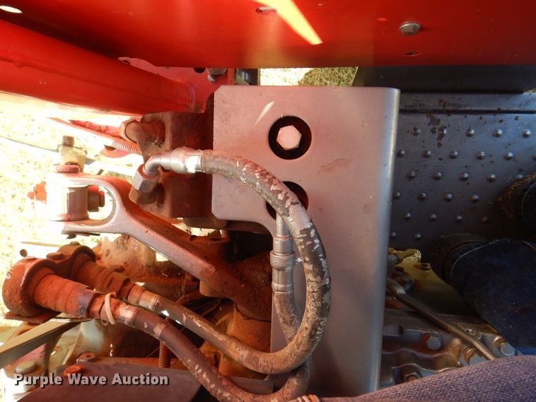 image for item EX9676 1975 Massey Ferguson 265  tractor