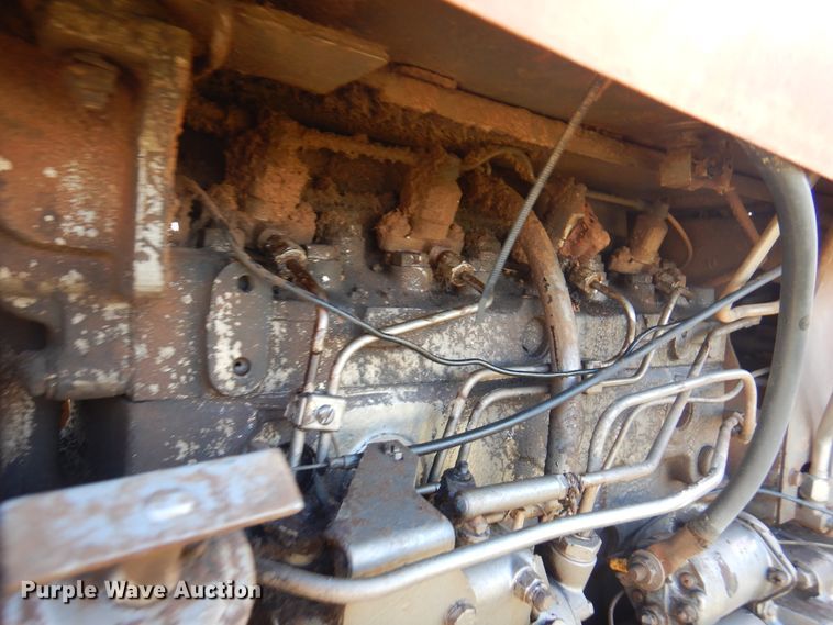 image for item EX9676 1975 Massey Ferguson 265  tractor