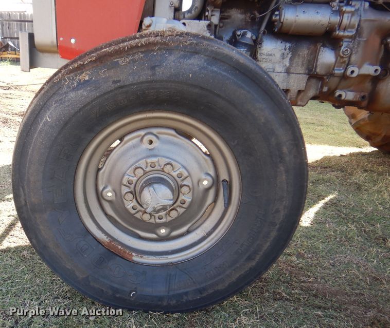 image for item EX9676 1975 Massey Ferguson 265  tractor