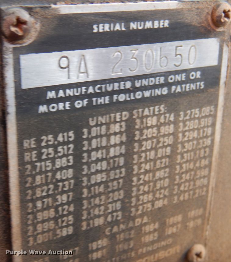 image for item EX9676 1975 Massey Ferguson 265  tractor