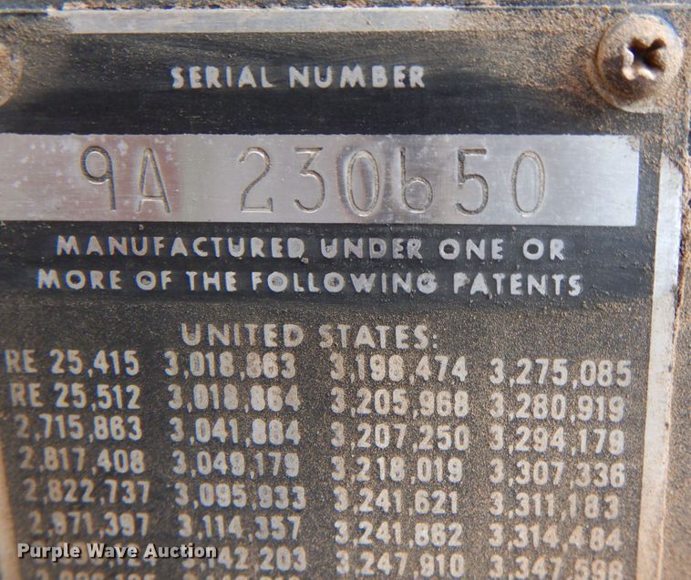 image for item EX9676 1975 Massey Ferguson 265  tractor