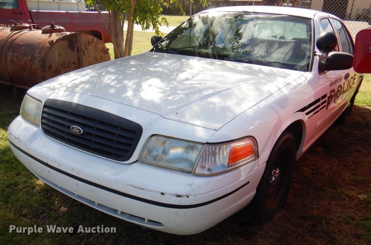 image for item EX9678 2000 Ford Crown Victoria Police Interceptor