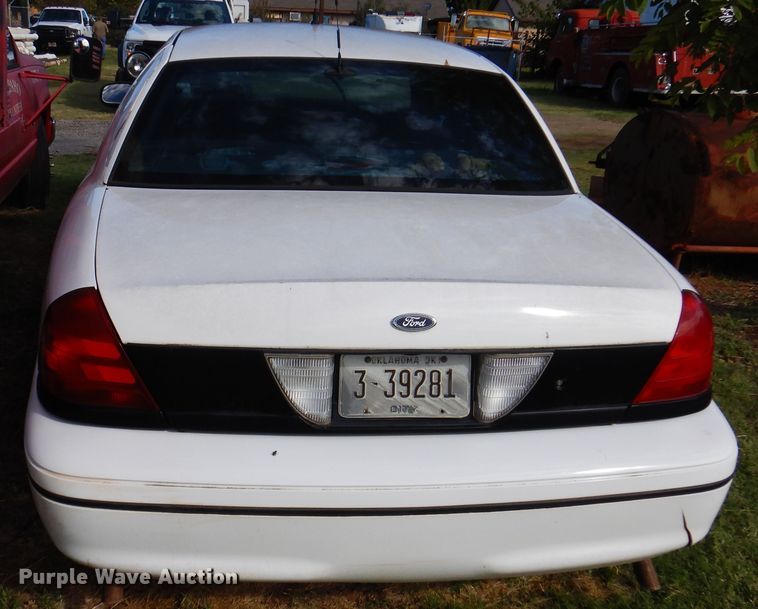 image for item EX9678 2000 Ford Crown Victoria Police Interceptor