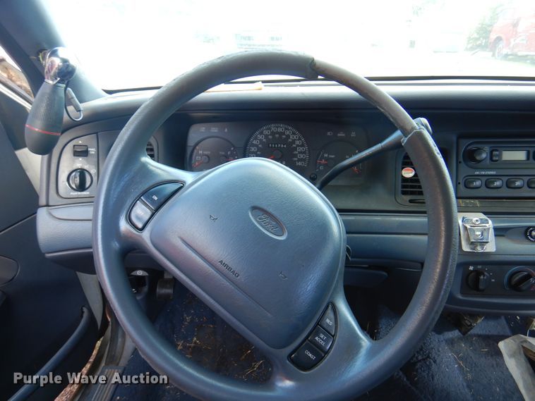 image for item EX9678 2000 Ford Crown Victoria Police Interceptor