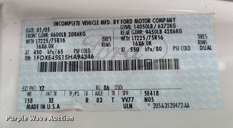 image for item EZ9202 2005 Ford Econoline E450  shuttle bus