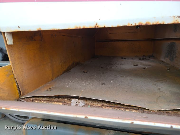 image for item EZ9207 2007 Freightliner M2 106  street sweeper truck