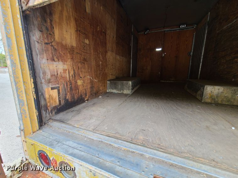 image for item EZ9209 1989 Chevrolet P30  delivery truck