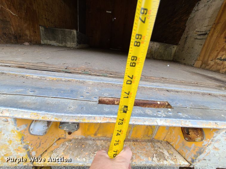 image for item EZ9209 1989 Chevrolet P30  delivery truck