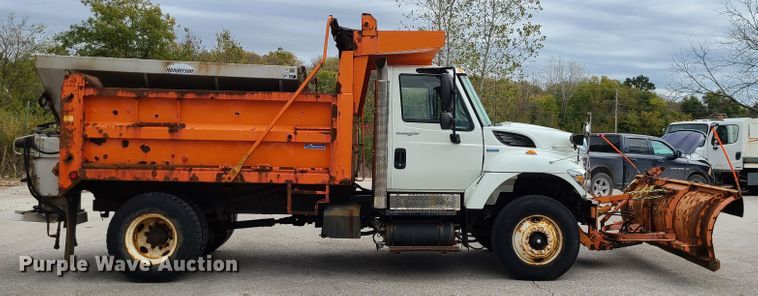 image for item EZ9211 2008 International WorkStar 7400  dump truck