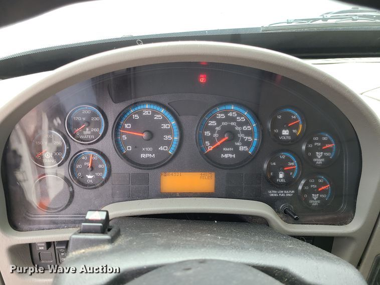 image for item EZ9211 2008 International WorkStar 7400  dump truck