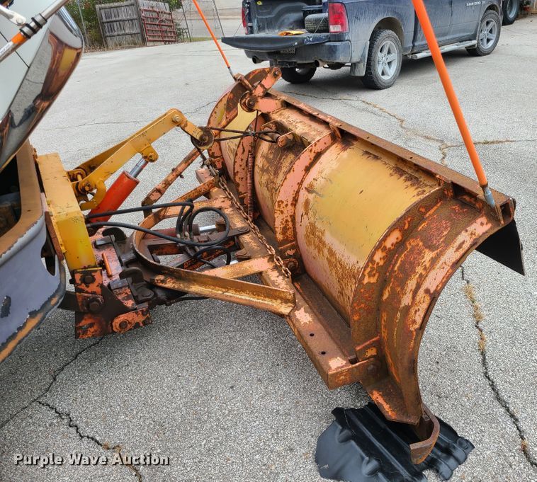 image for item EZ9212 2006 International 7300  dump truck