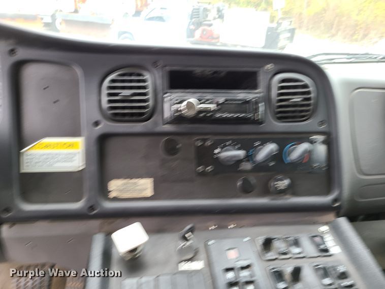 image for item EZ9213 2006 Freightliner Business Class M2 106  street sweeper truck