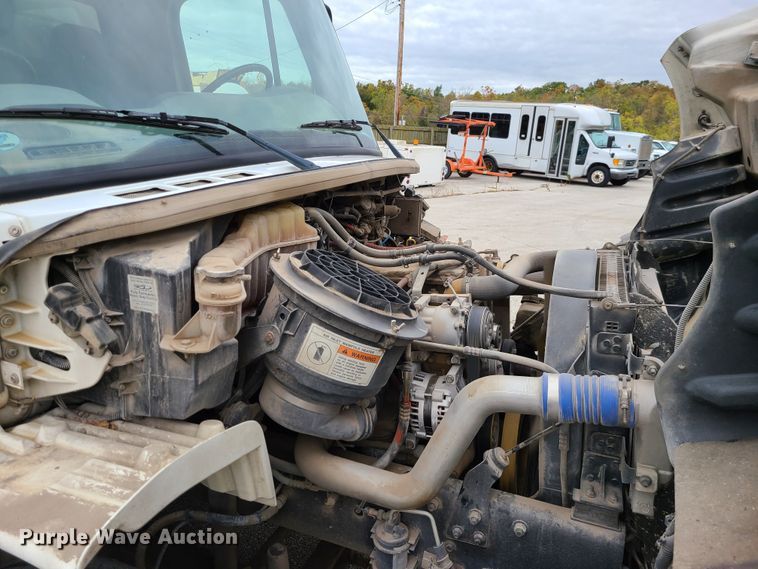 image for item EZ9213 2006 Freightliner Business Class M2 106  street sweeper truck