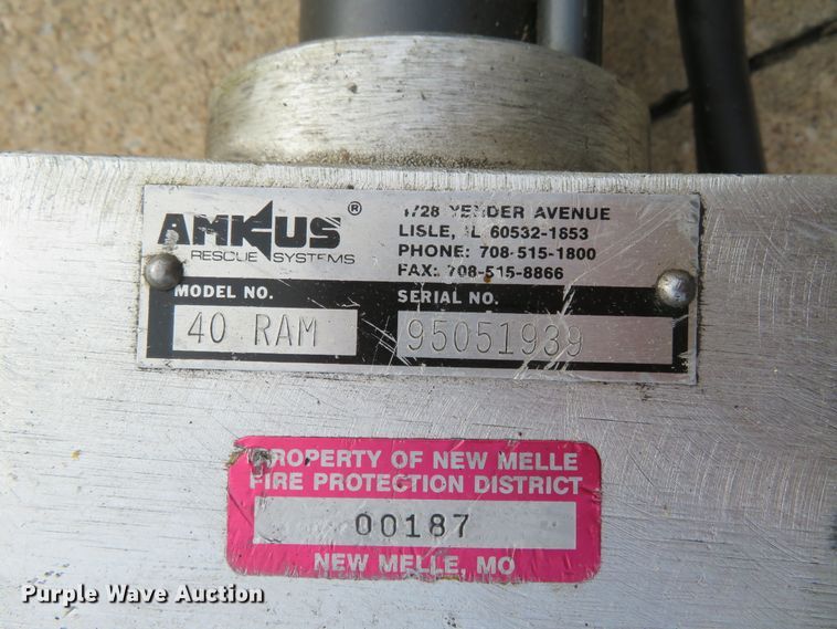 image for item FP9430 Amkus Rescue Systems  rescue tool set