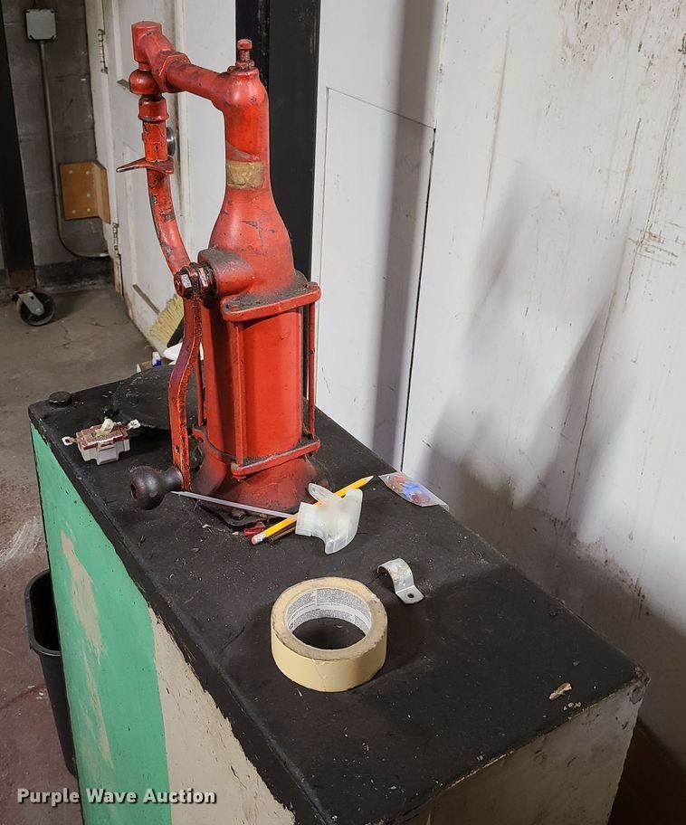 image for item GO9458 Hoist frame