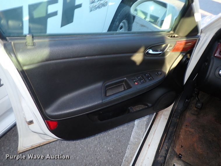 image for item IC9570 2006 Chevrolet Impala Police Cruiser