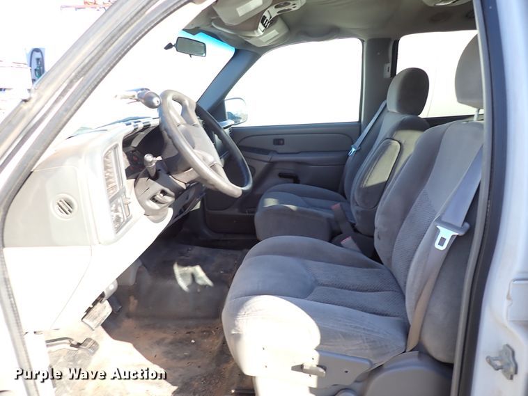 image for item IC9573 2005 Chevrolet Tahoe  SUV