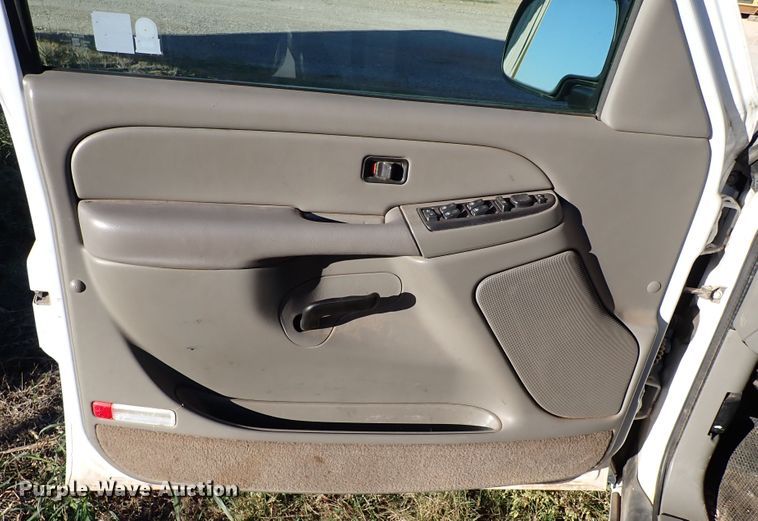 image for item IC9573 2005 Chevrolet Tahoe  SUV