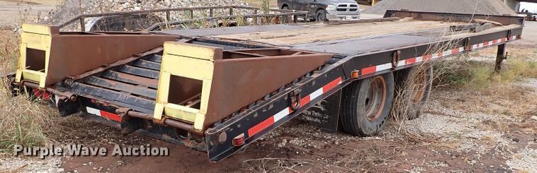 image for item IC9577 2000 Central PNTL  equipment trailer