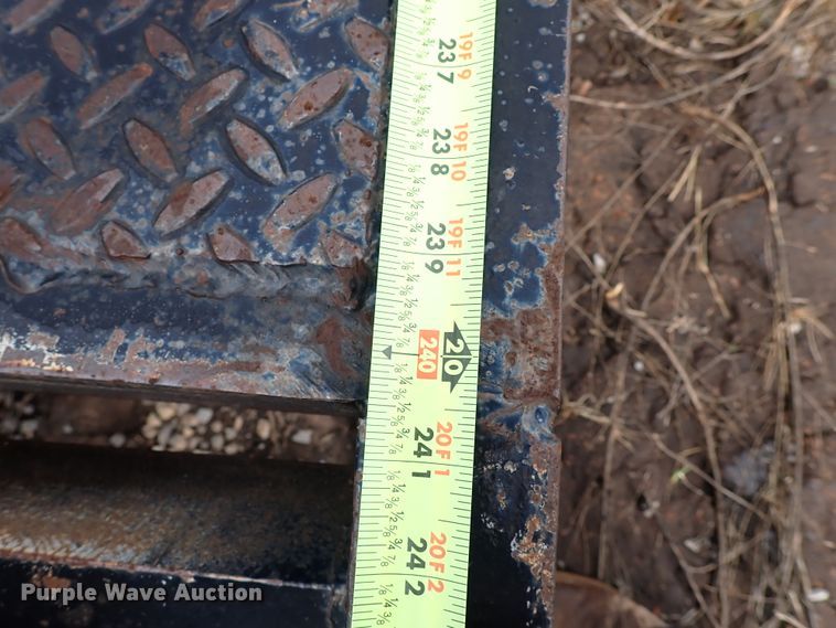 image for item IC9577 2000 Central PNTL  equipment trailer