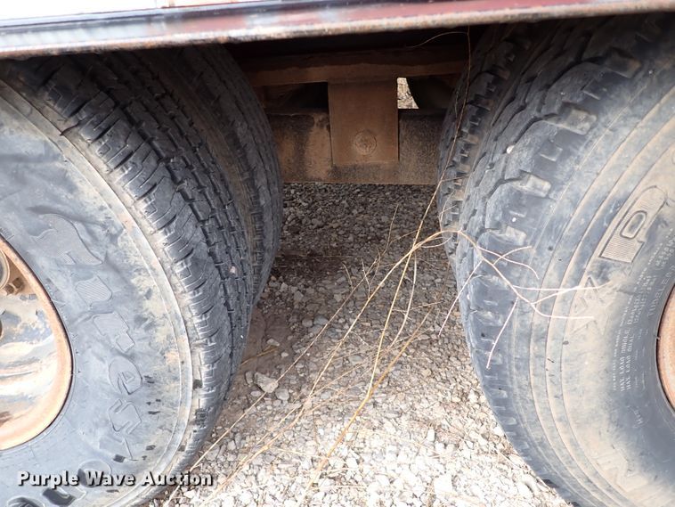 image for item IC9577 2000 Central PNTL  equipment trailer