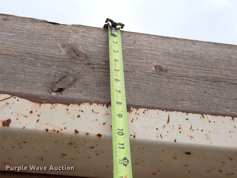 image for item IC9579 1998 Mack CH613  dump truck