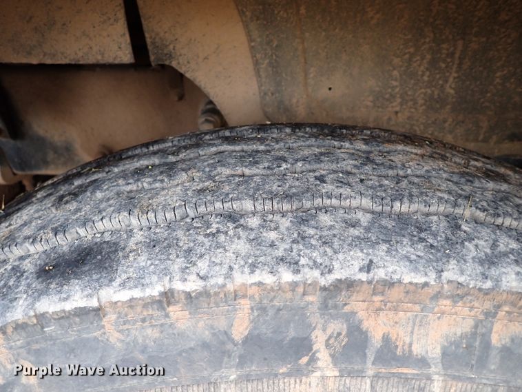 image for item IC9579 1998 Mack CH613  dump truck