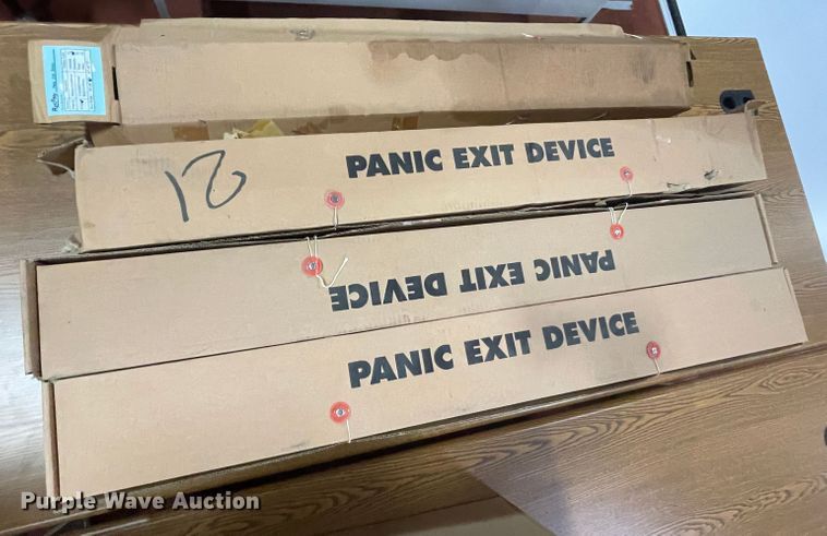 image for item II9434 Office supplies