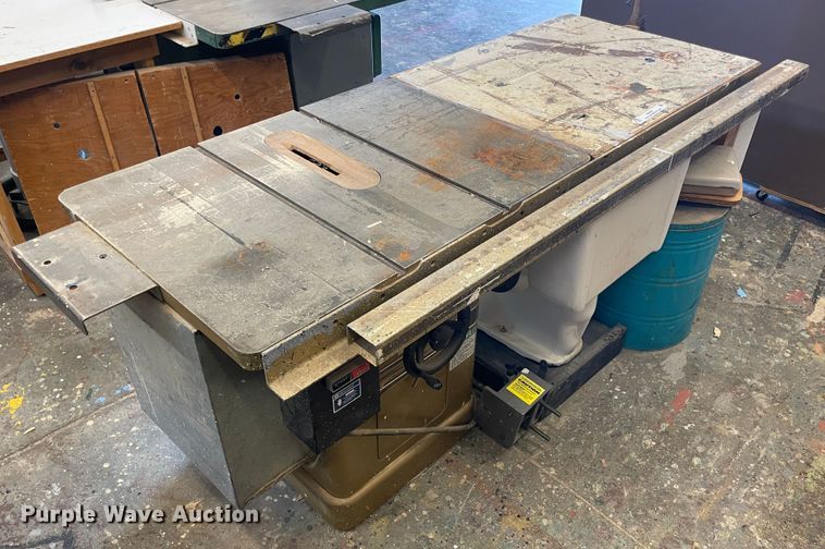 image for item II9439 Powermatic 66  table saw