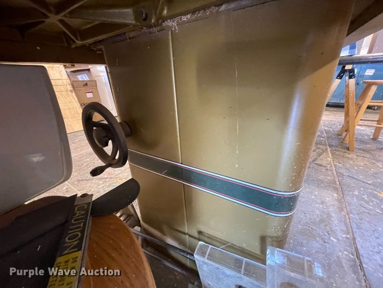 image for item II9439 Powermatic 66  table saw