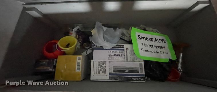 image for item II9452 Office supplies